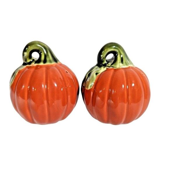 Harvest Pumpkin Salt and Pepper Shakers Serving Ware Fall Holiday Kitchen NEW - Picture 2 of 7